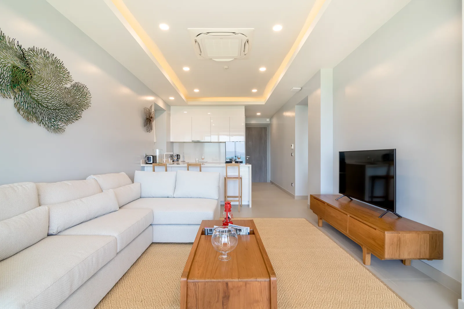 2-bedroom condo, 89 sqm