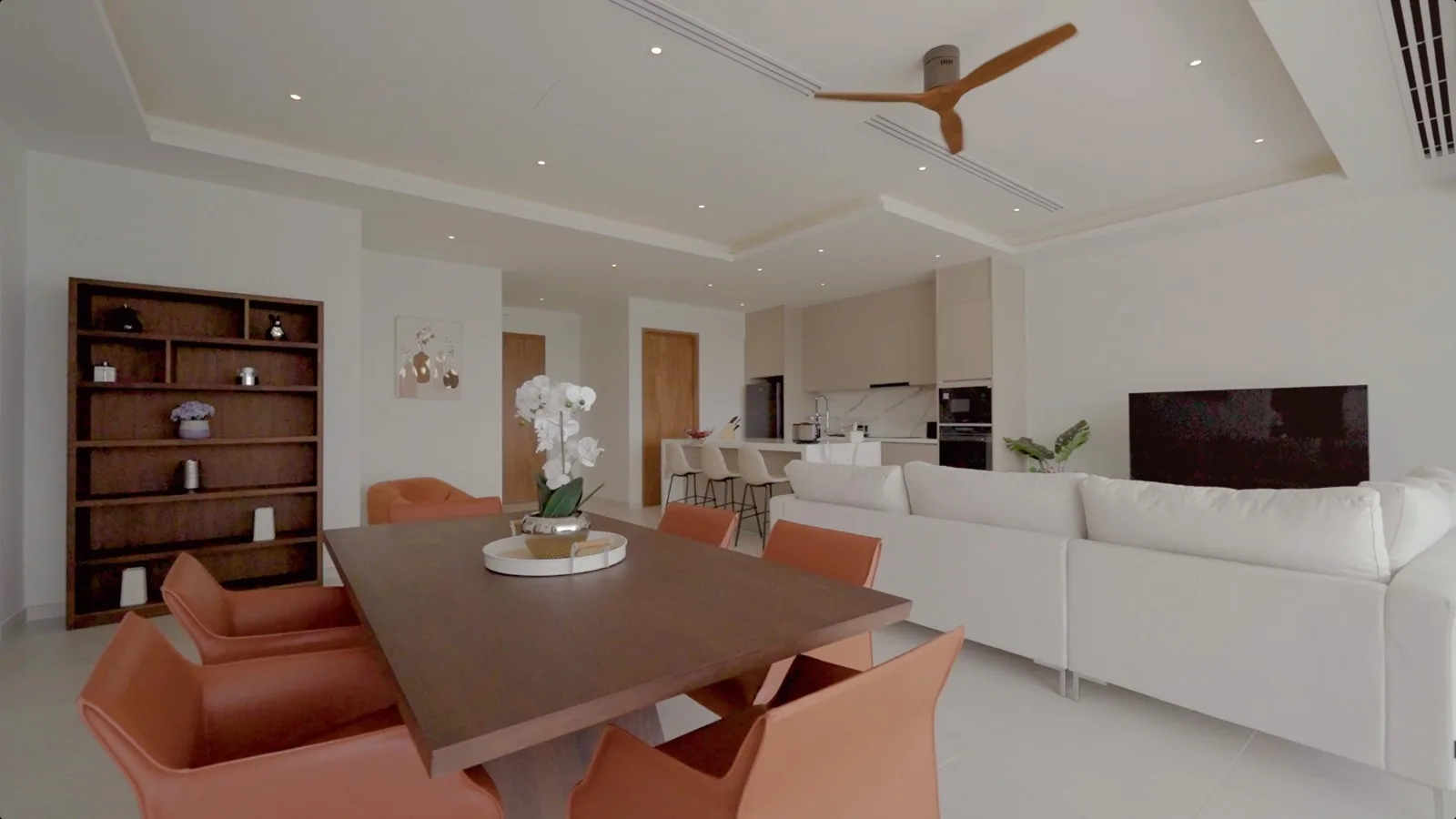 3-bedroom condo, 133 sqm