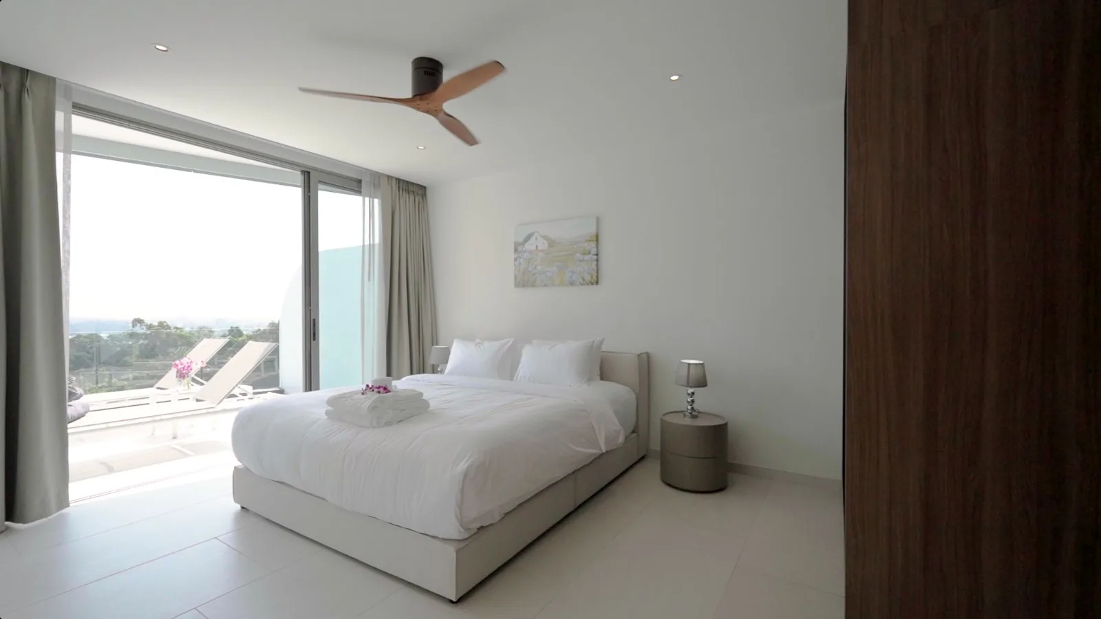 3-bedroom condo, 133 sqm