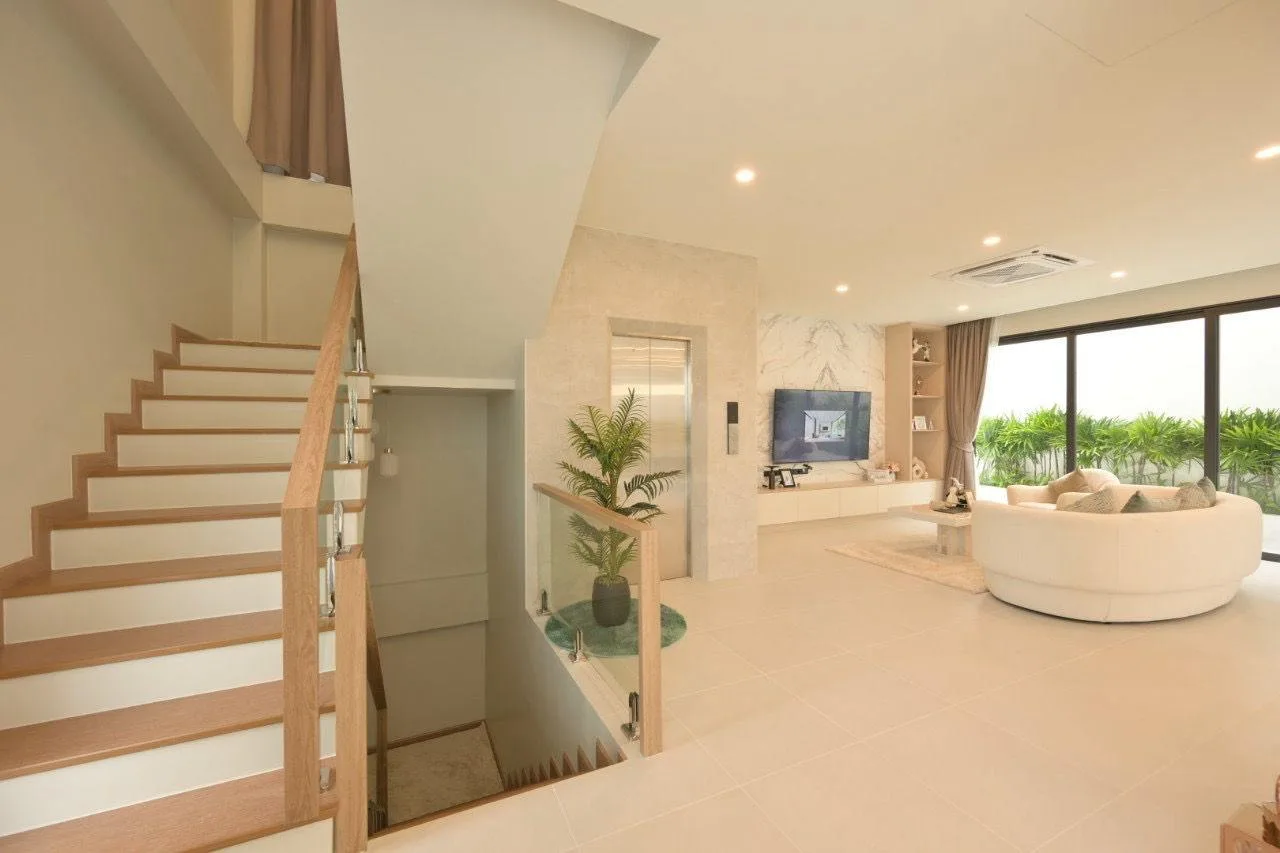 Villa, 353 sqm