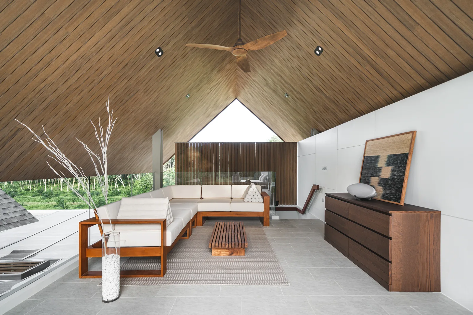 3-bedroom villa, 600 sqm