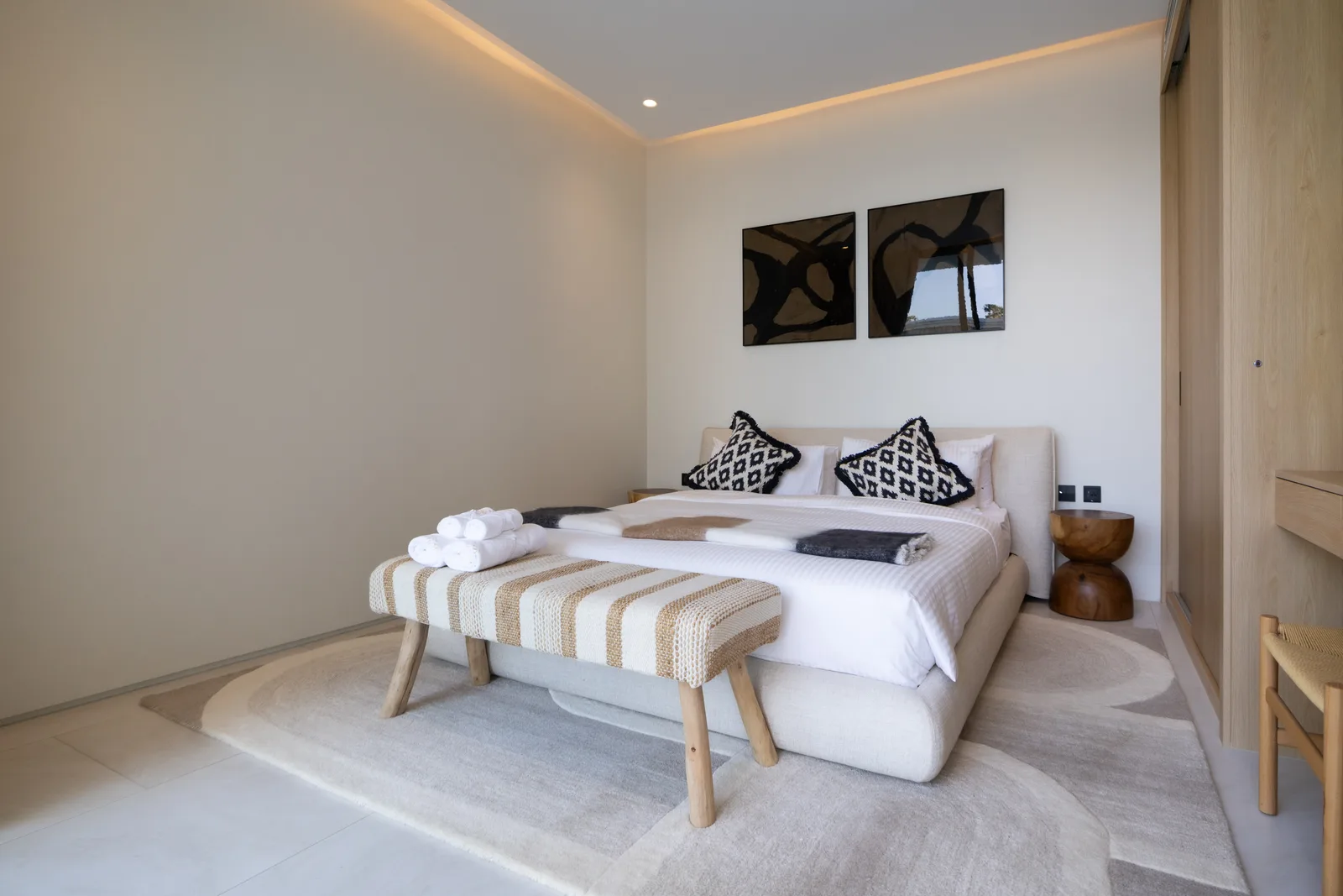 5-bedroom villa, 293 sqm