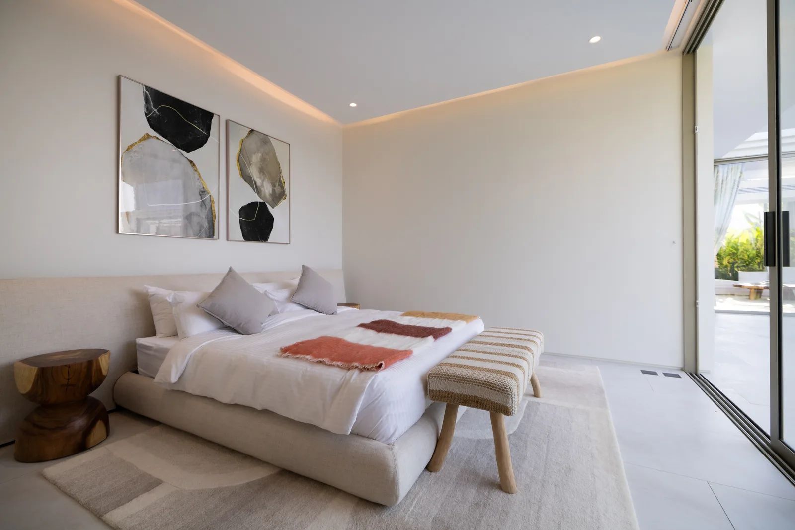 5-bedroom villa, 293 sqm