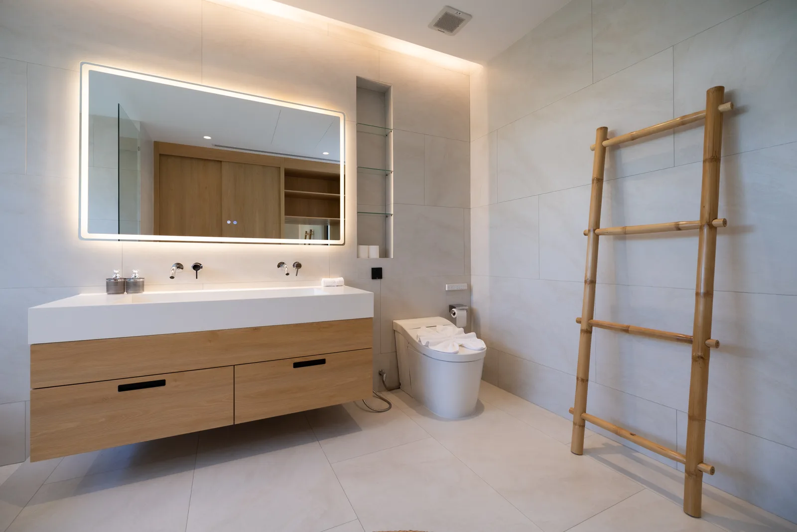 5-bedroom villa, 293 sqm