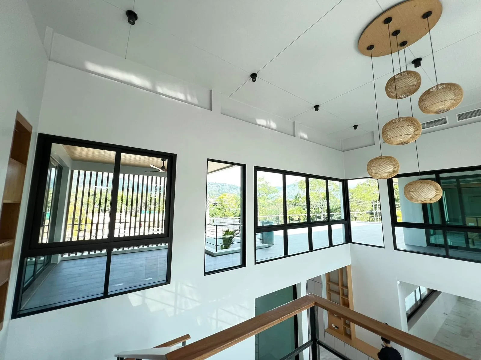 Studio, 760 sqm
