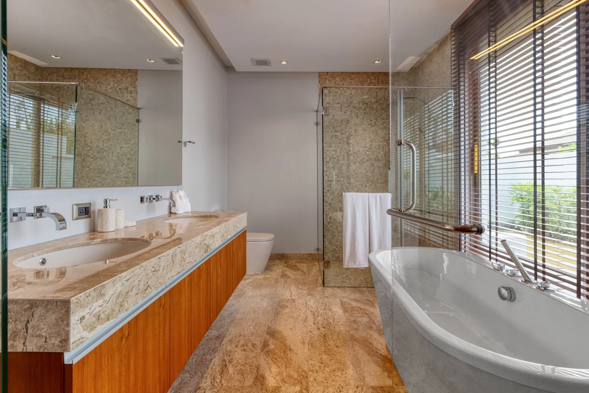 Villa, 354 sqm