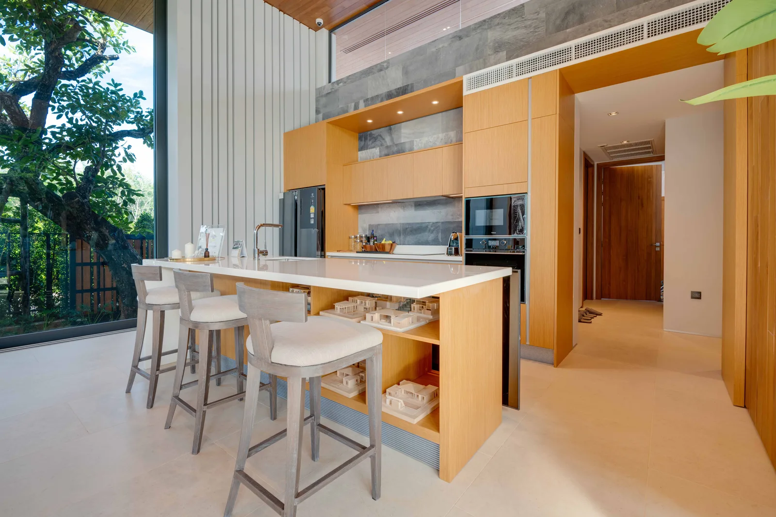 7-bedroom villa, 761 sqm