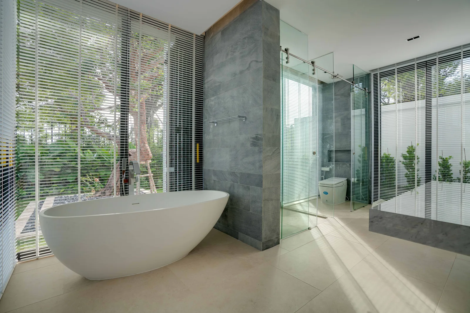 7-bedroom villa, 761 sqm