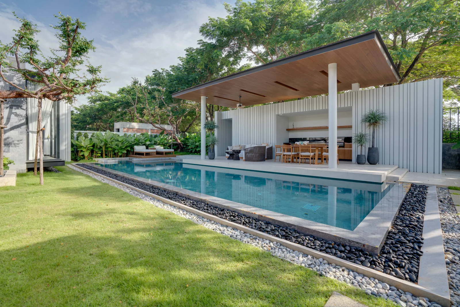 7-bedroom villa, 761 sqm