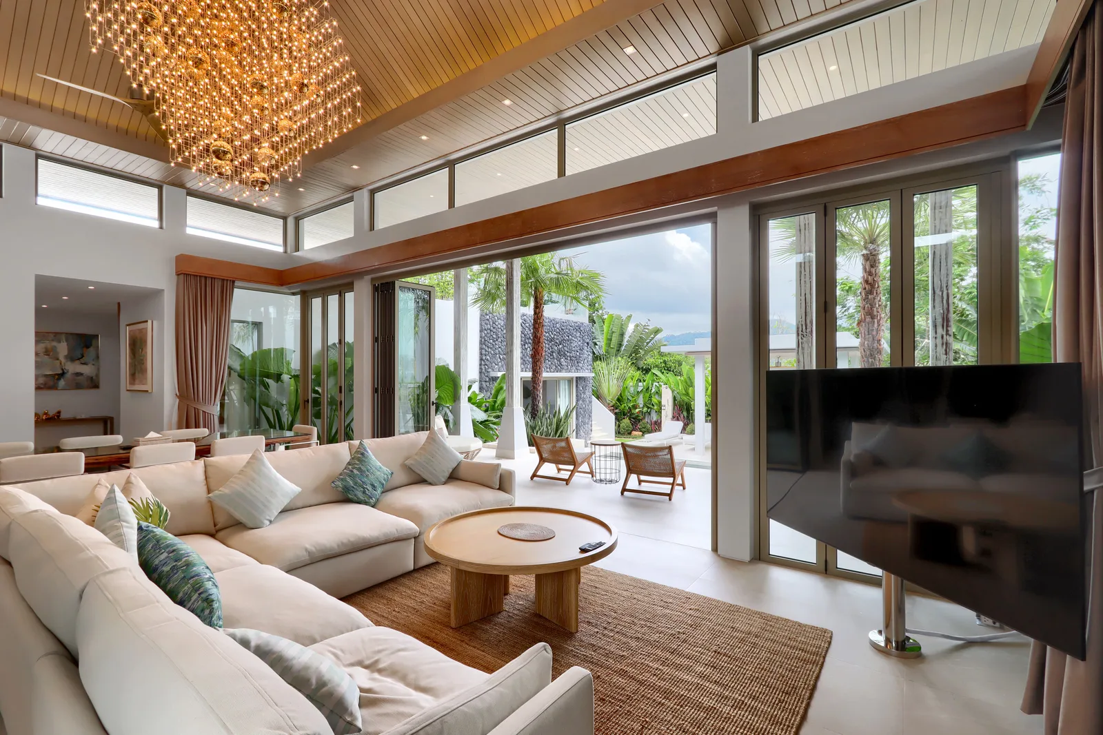 4-bedroom villa, 330 sqm
