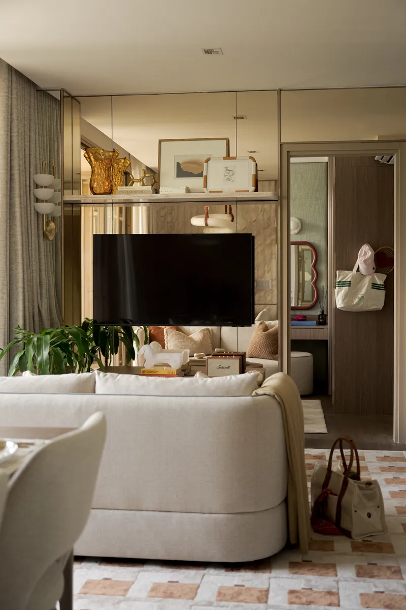 1-bedroom condo, 42 sqm