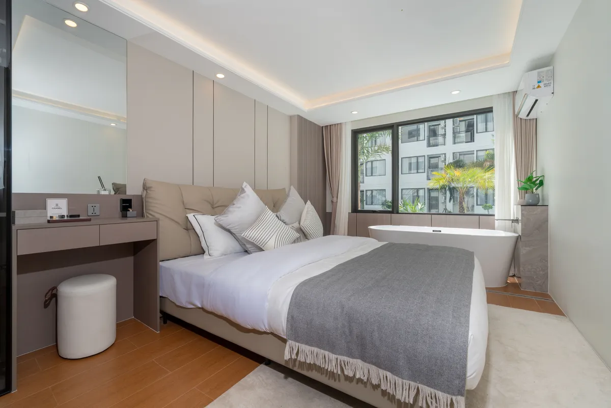 2-bedroom condo, 70 sqm