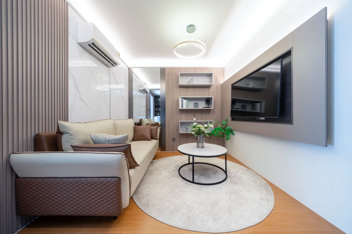 2-bedroom condo, 70 sqm