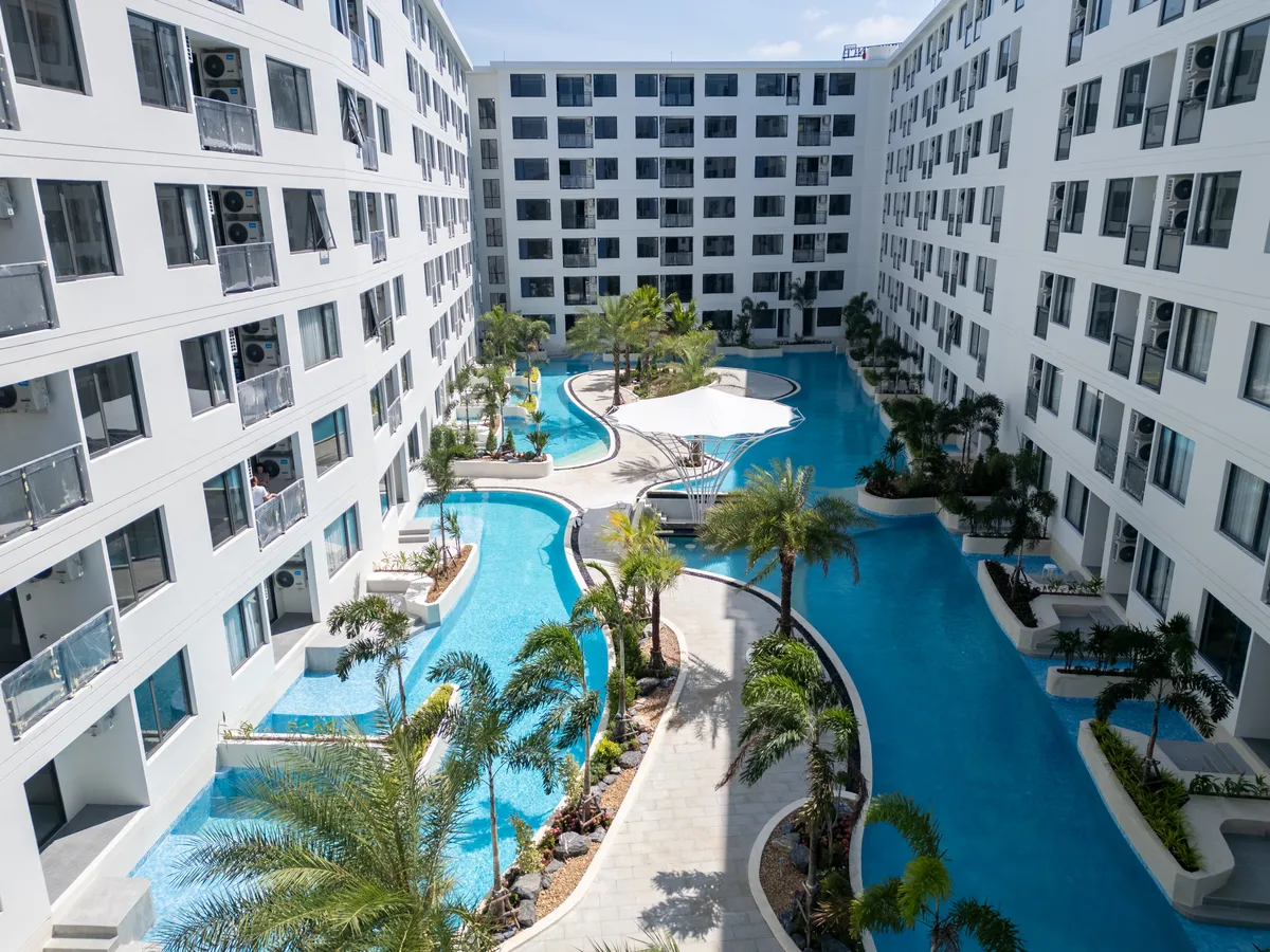 2-bedroom condo, 70 sqm