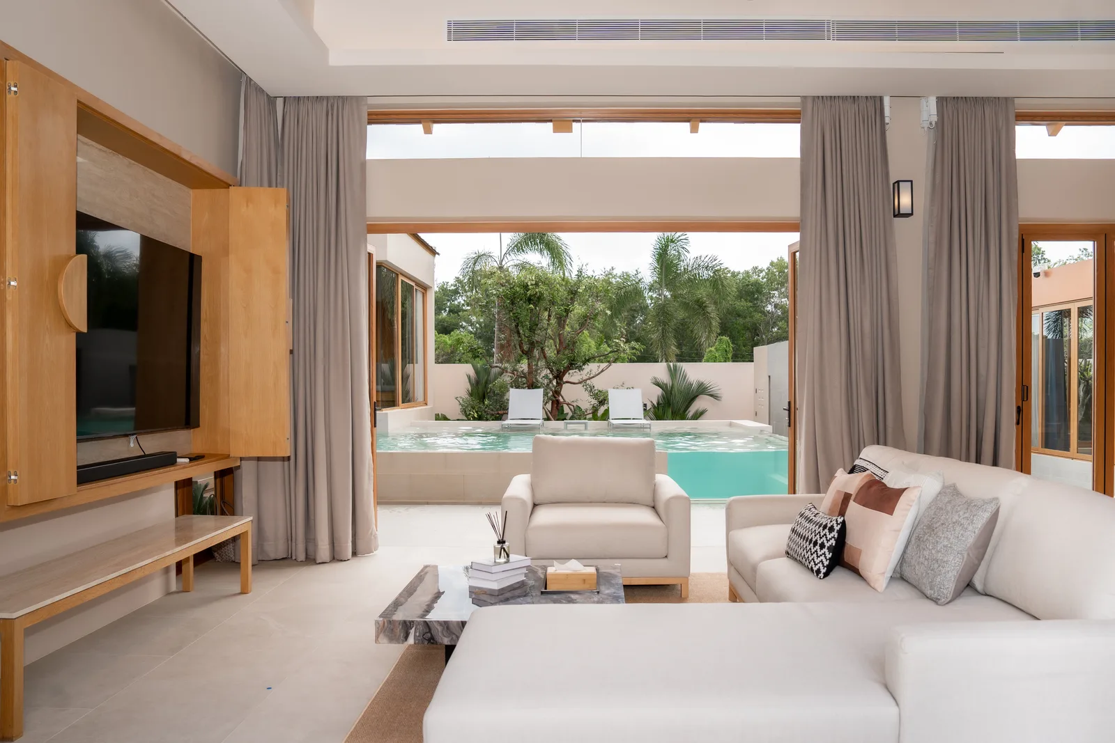 4-bedroom villa, 467 sqm