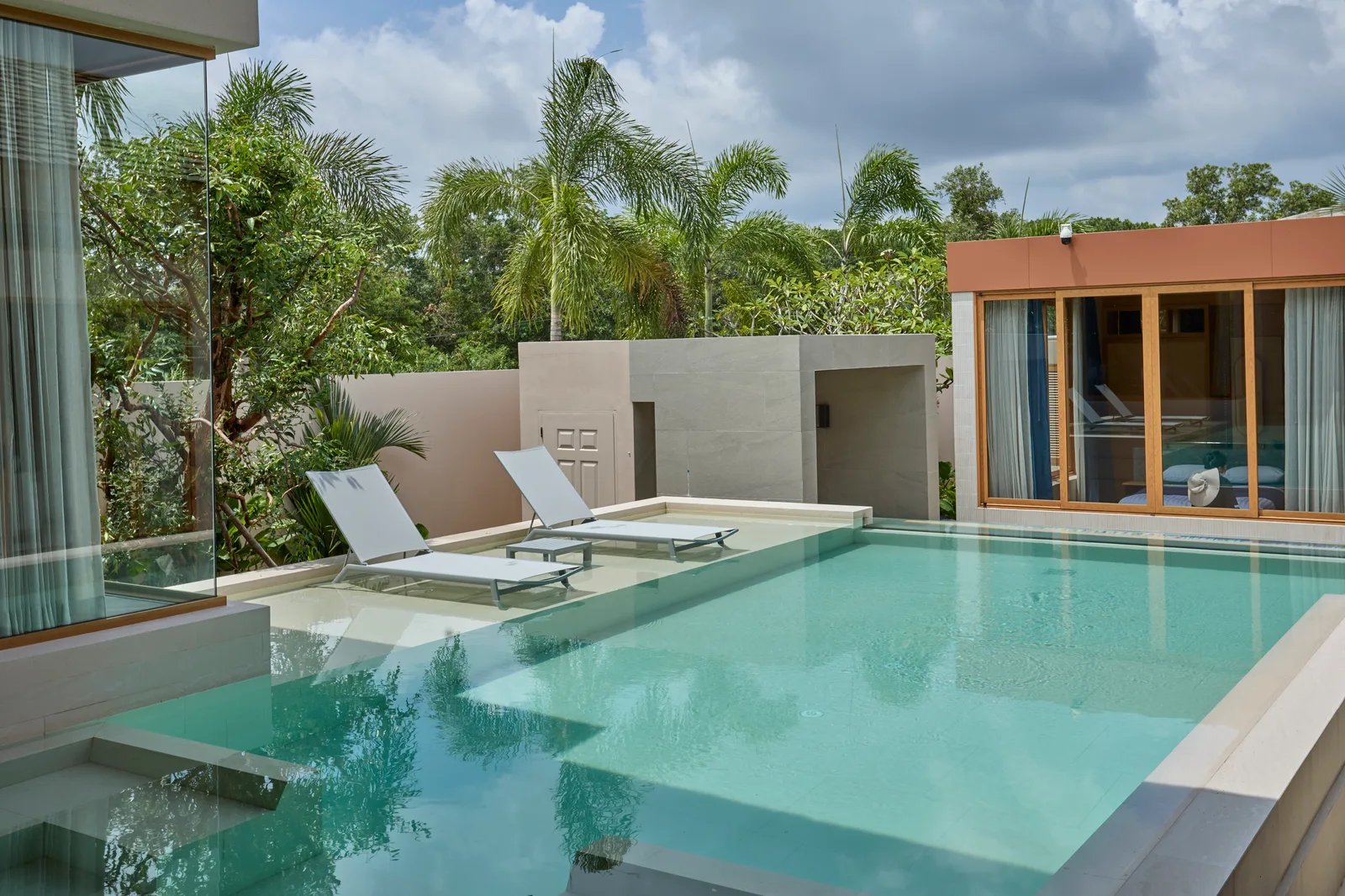 4-bedroom villa, 467 sqm