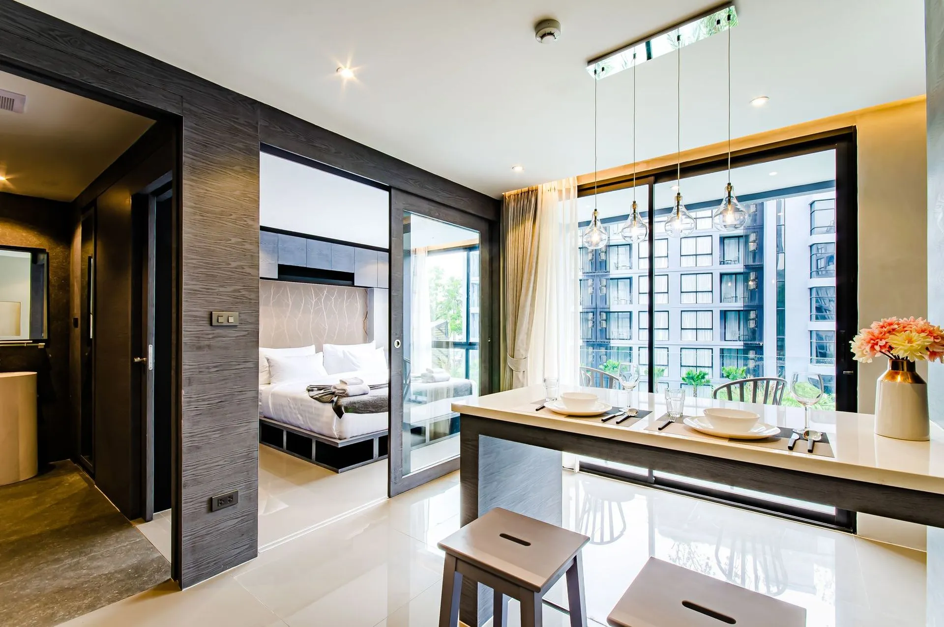 2-bedroom condo, 70 sqm