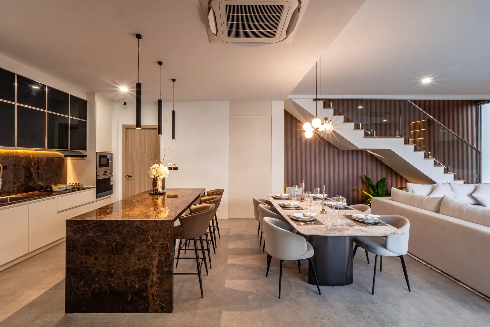 4-bedroom villa, 330 sqm