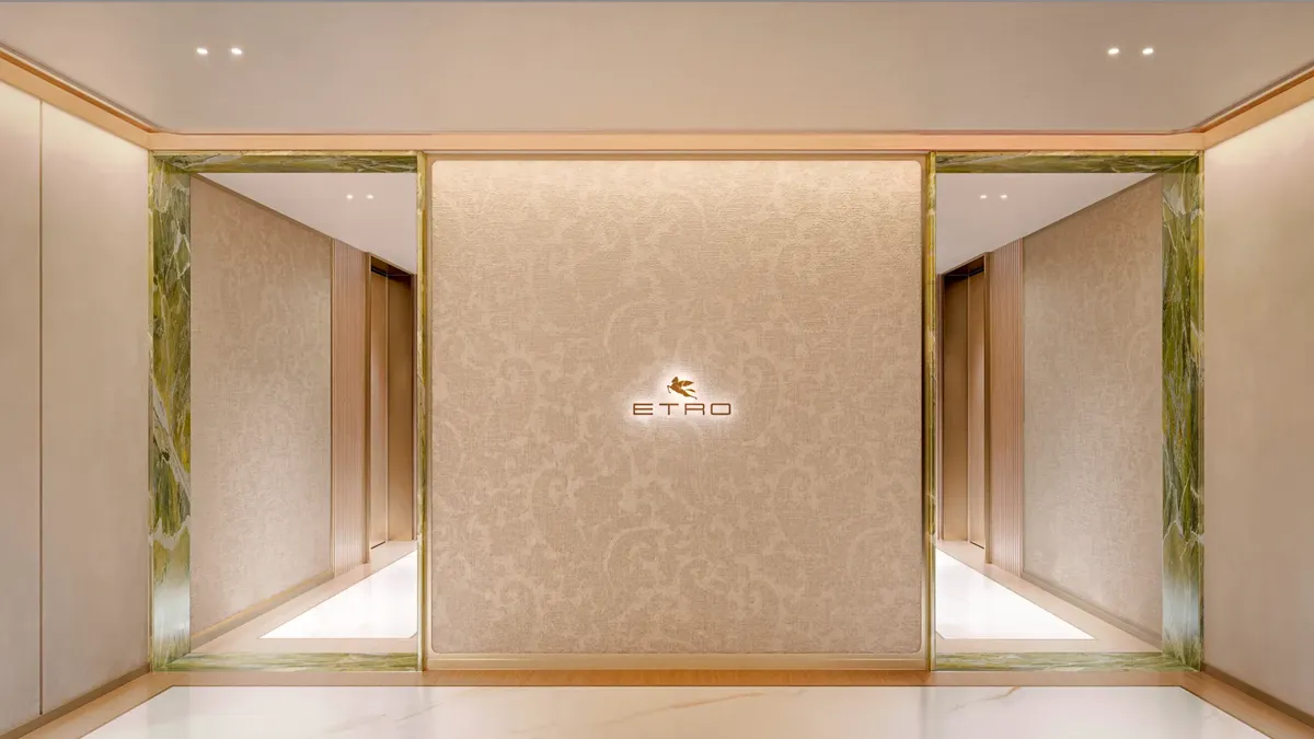4-bedroom penthouse, 385 sqm