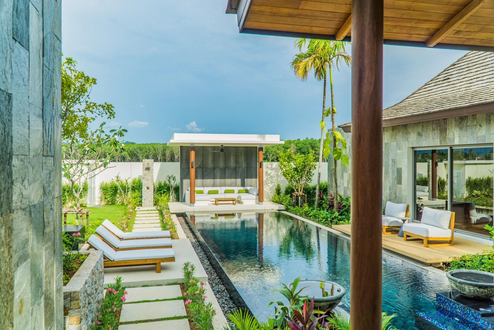 4-bedroom villa, 618 sqm