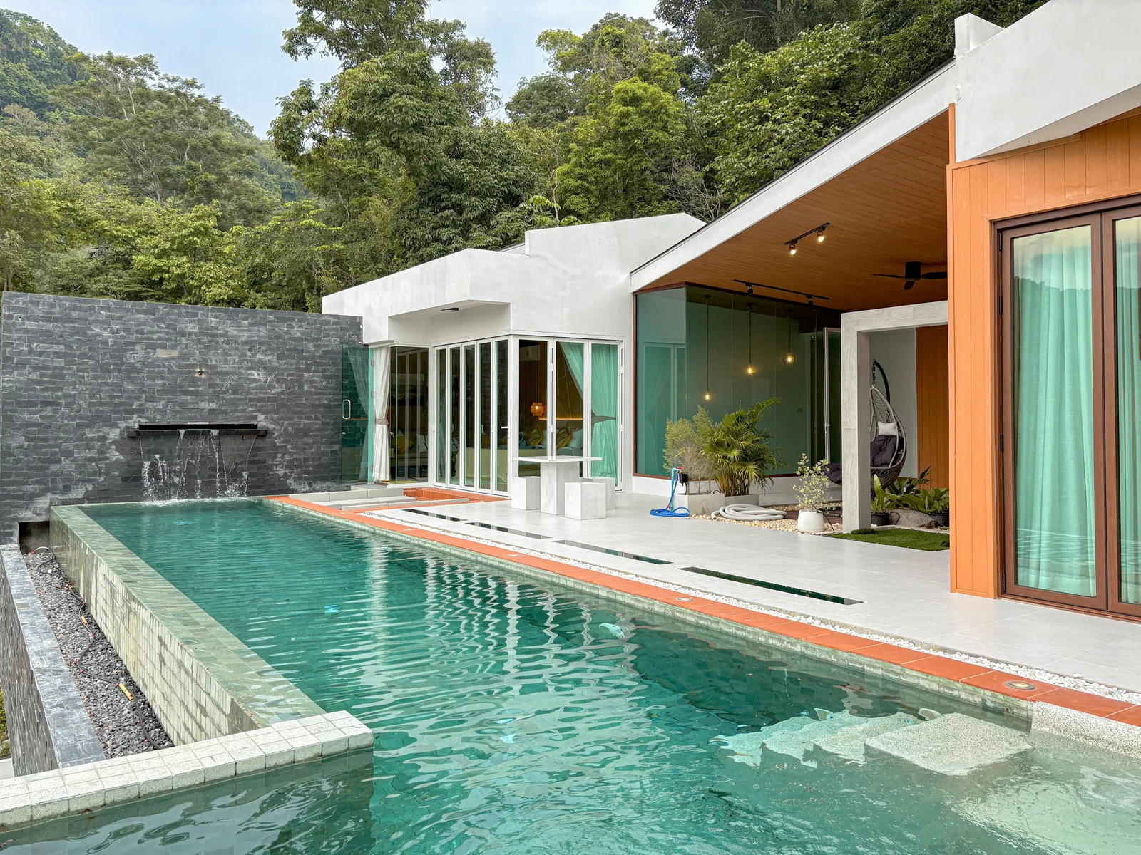 5-bedroom villa, 490 sqm