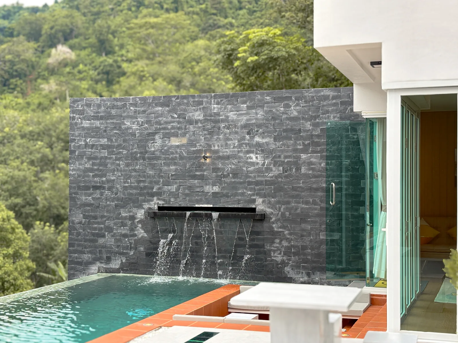 5-bedroom villa, 490 sqm