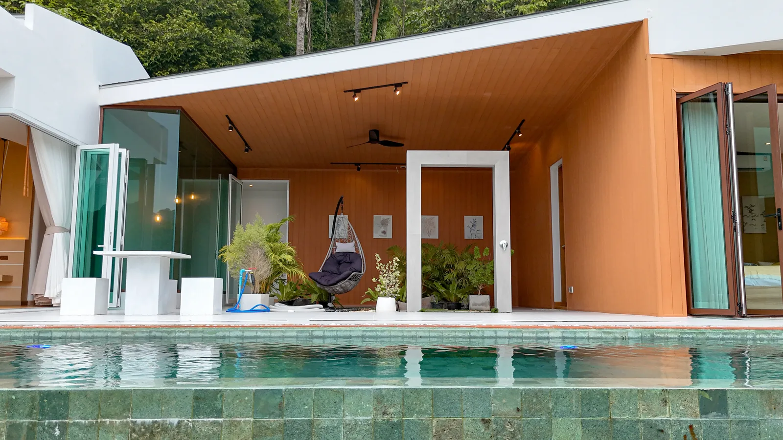 5-bedroom villa, 490 sqm