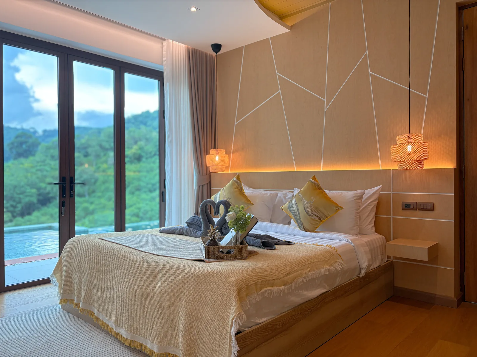 5-bedroom villa, 490 sqm