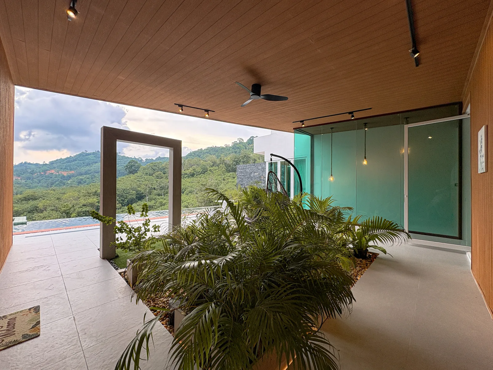 5-bedroom villa, 490 sqm