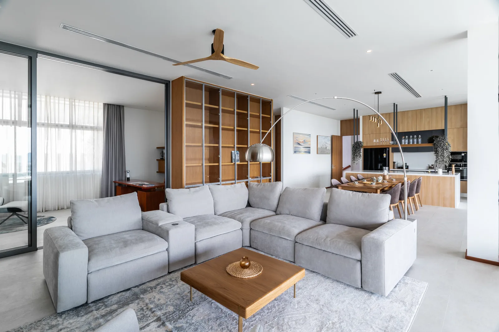 4-bedroom villa, 453 sqm