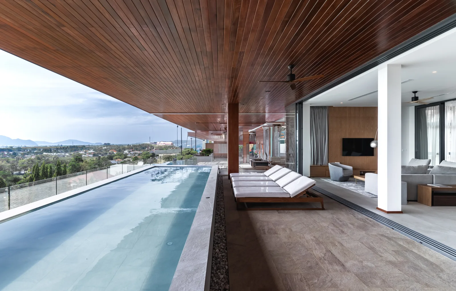 6-bedroom villa, 1569 sqm