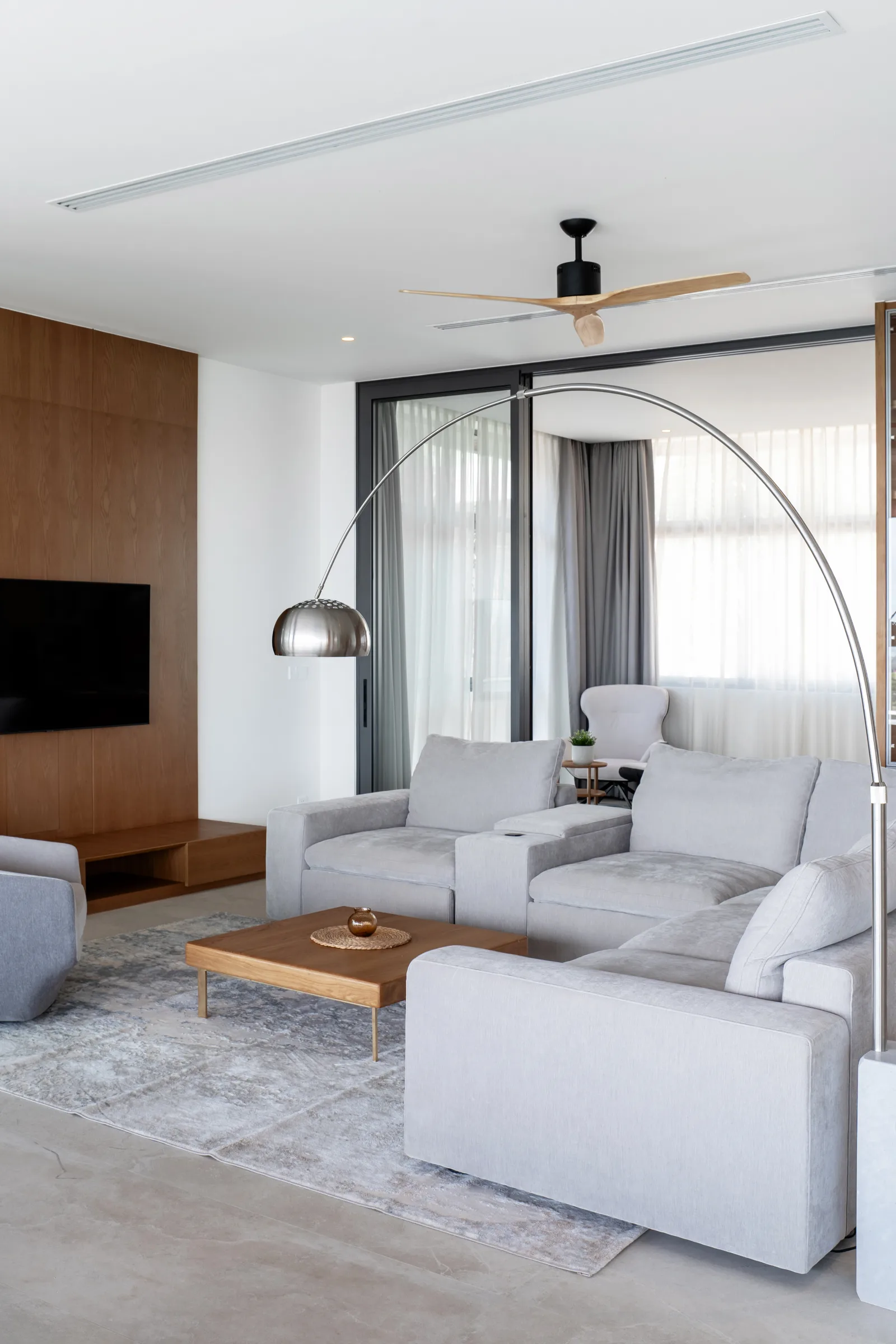 6-bedroom villa, 1569 sqm