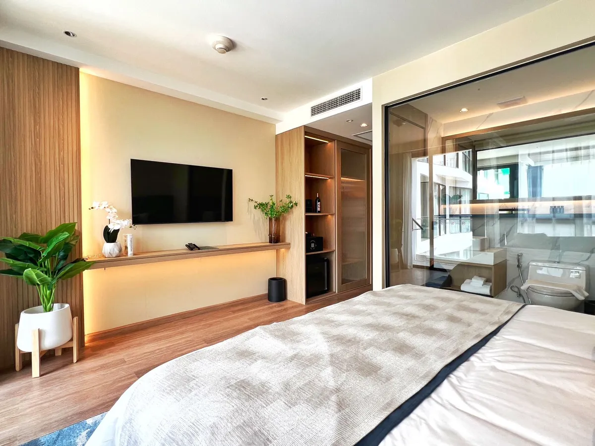 2-bedroom condo, 72 sqm
