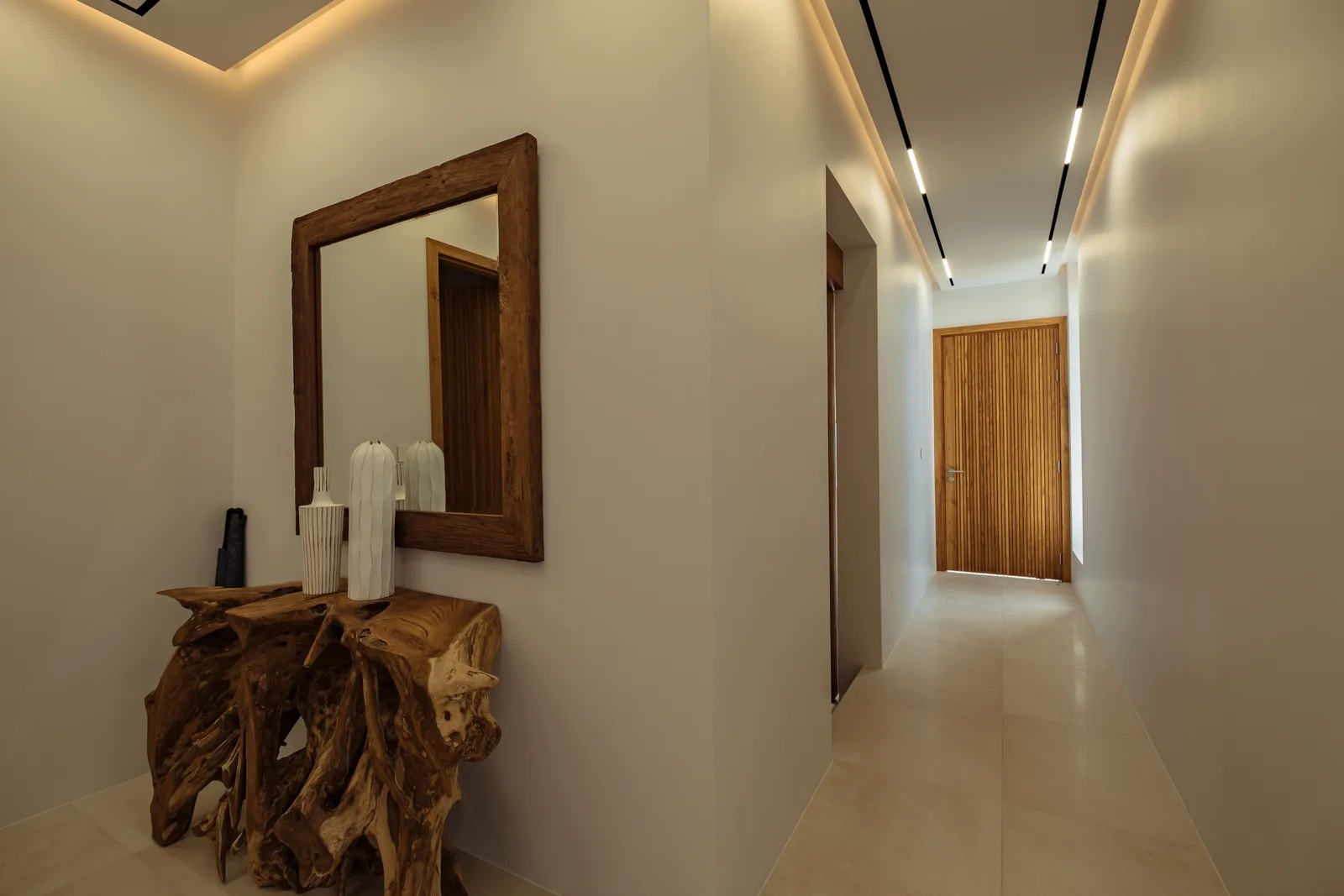 4-bedroom villa, 593 sqm