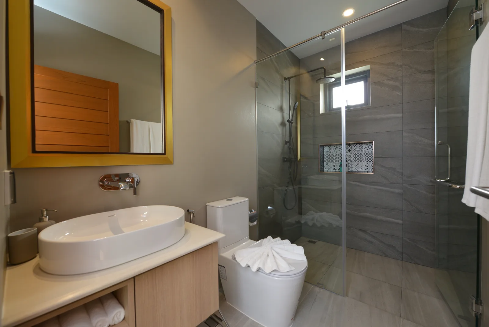 3-bedroom villa, 297 sqm