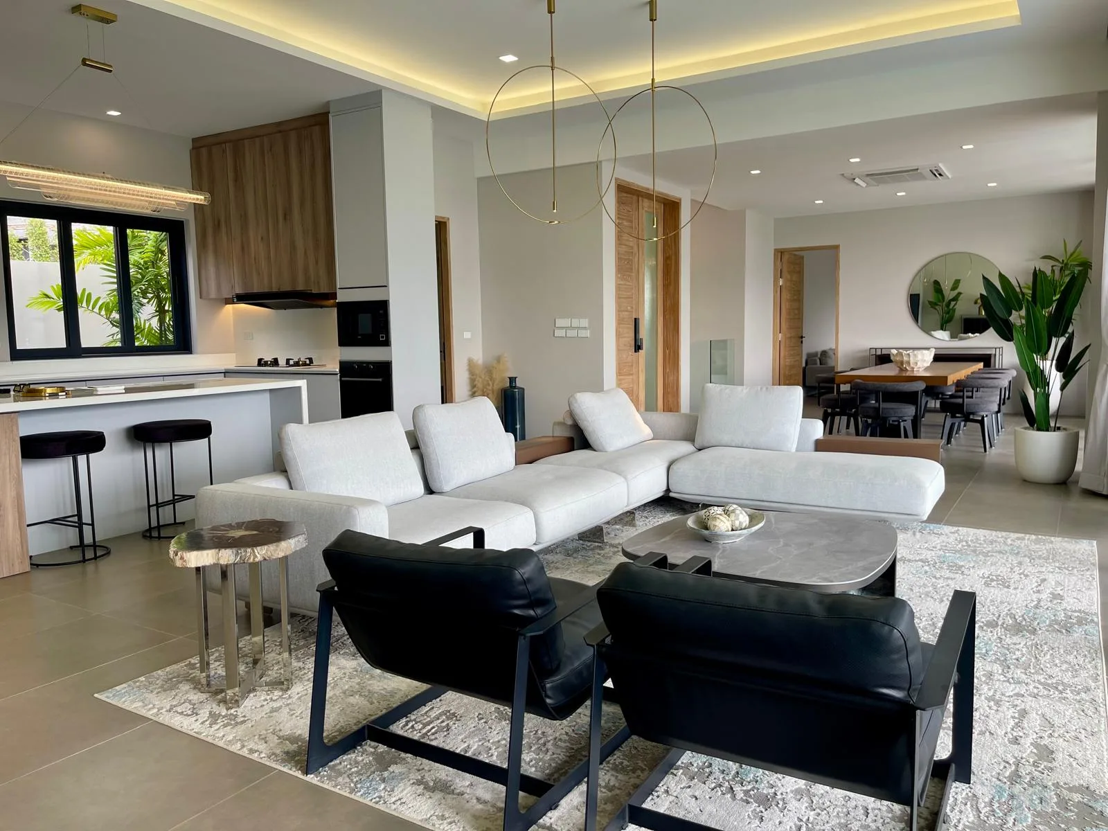 4-bedroom villa, 765 sqm