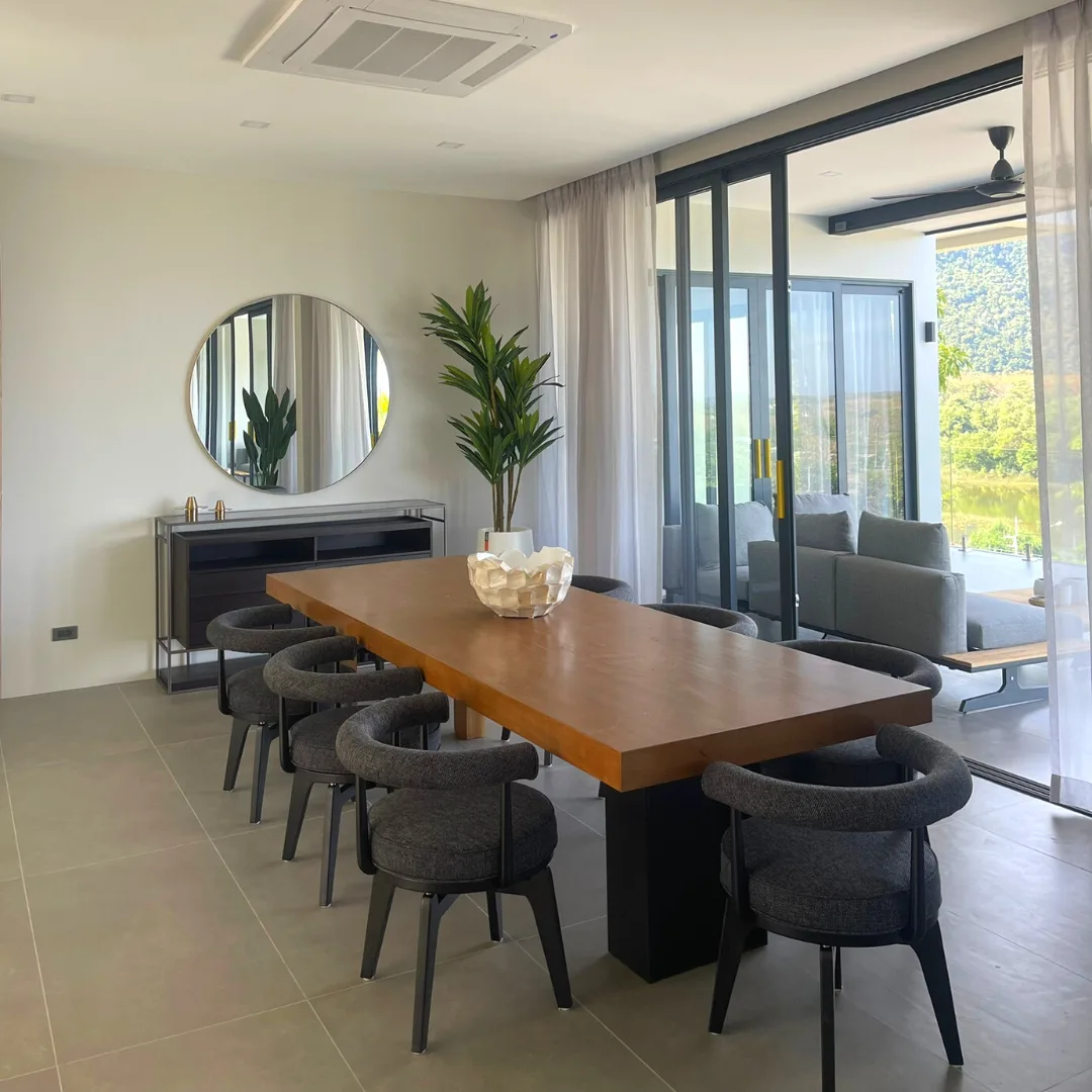 4-bedroom villa, 765 sqm