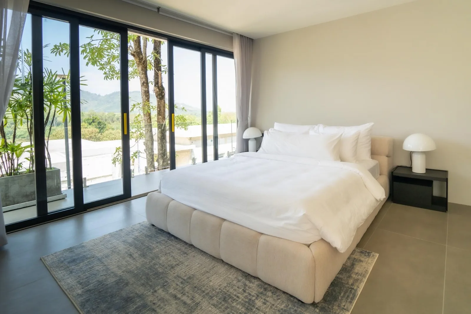 6-bedroom villa, 1450 sqm