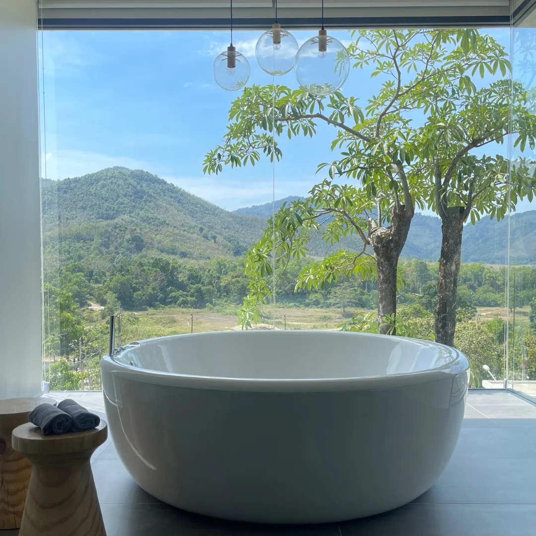 6-bedroom villa, 1450 sqm