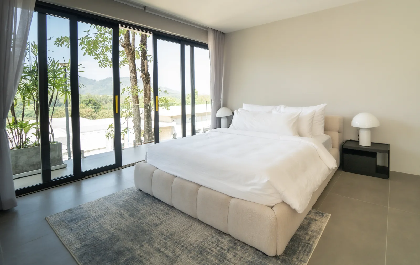 6-bedroom villa, 1450 sqm