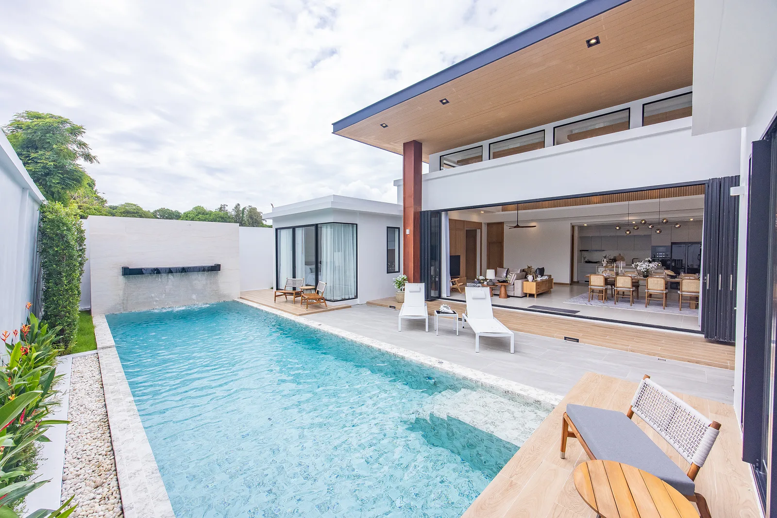 4-bedroom villa, 374 sqm
