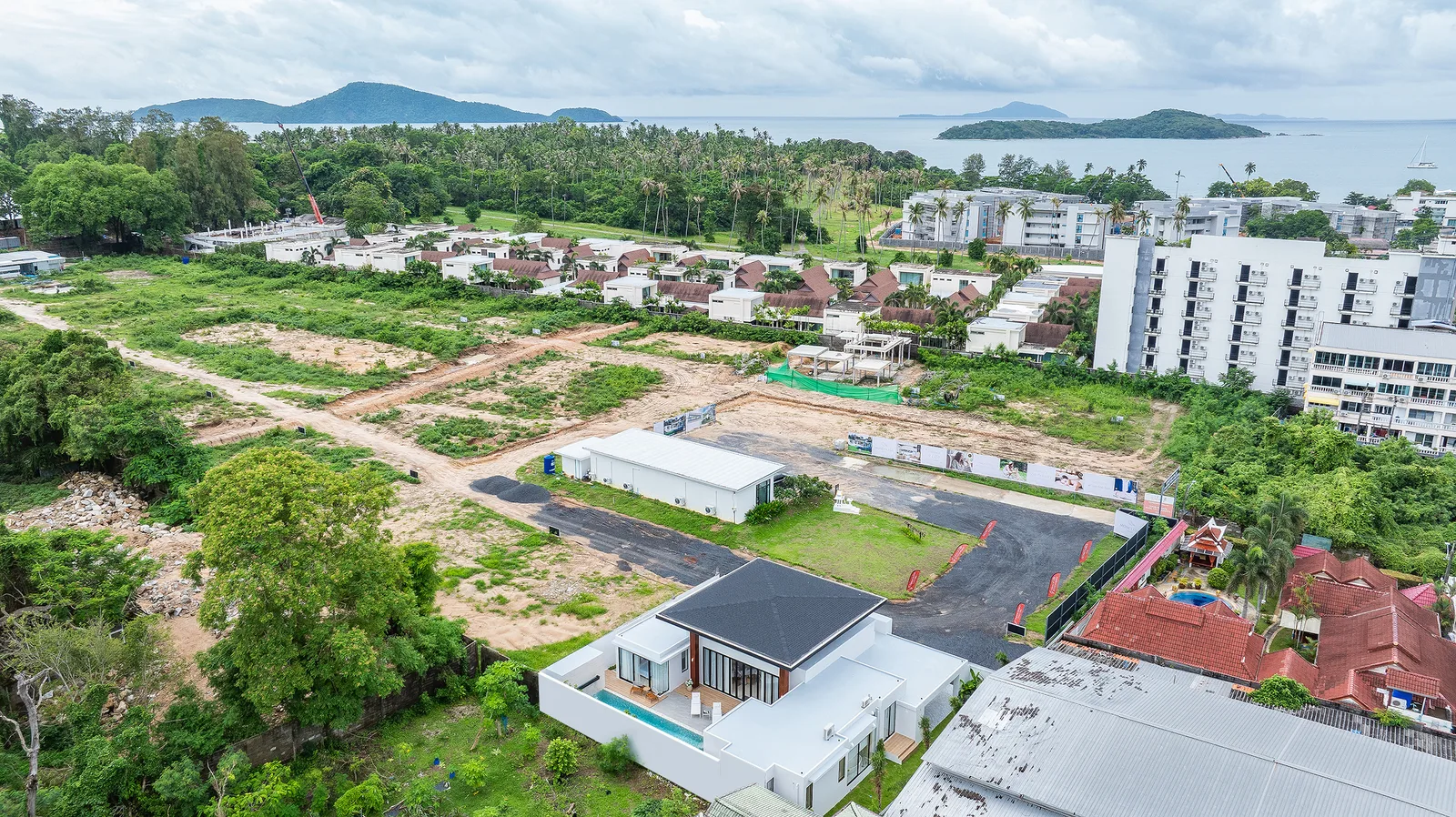 4-bedroom villa, 374 sqm