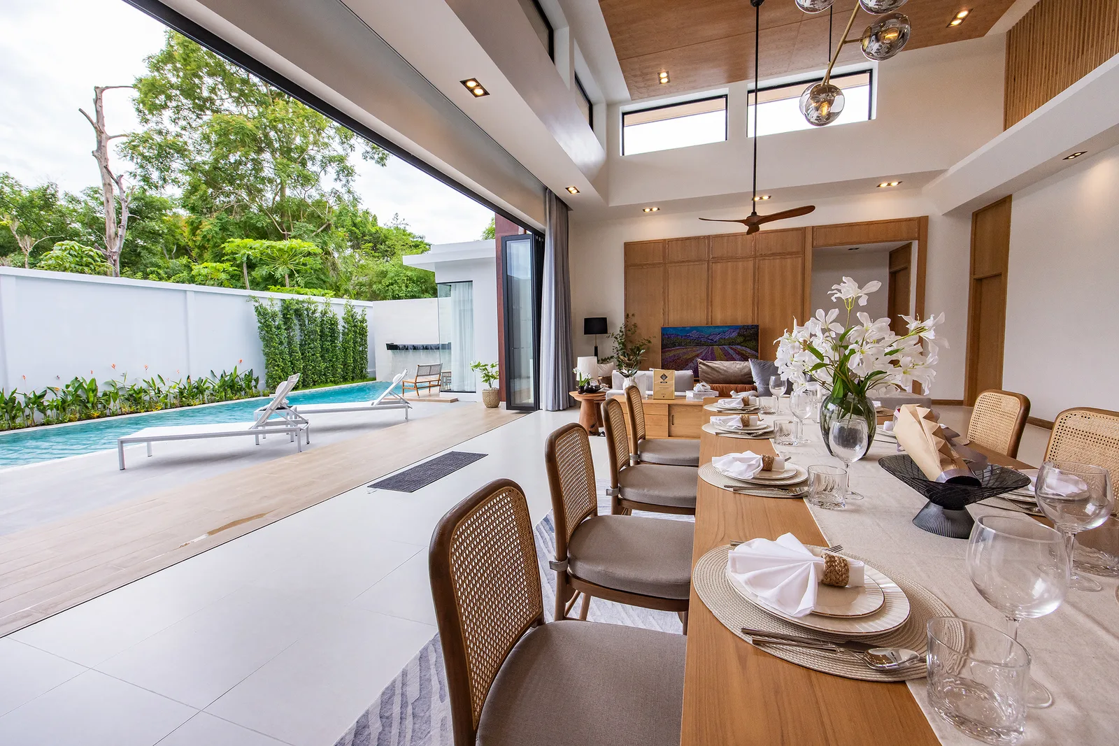 4-bedroom villa, 374 sqm