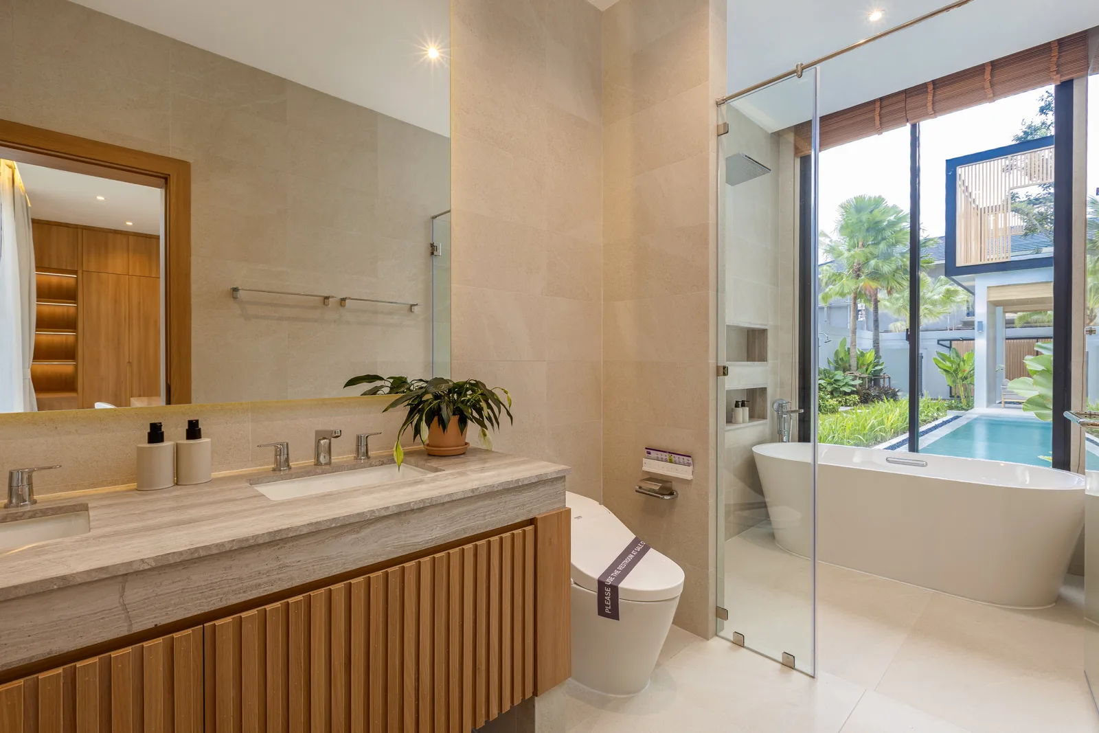 5-bedroom villa, 521 sqm