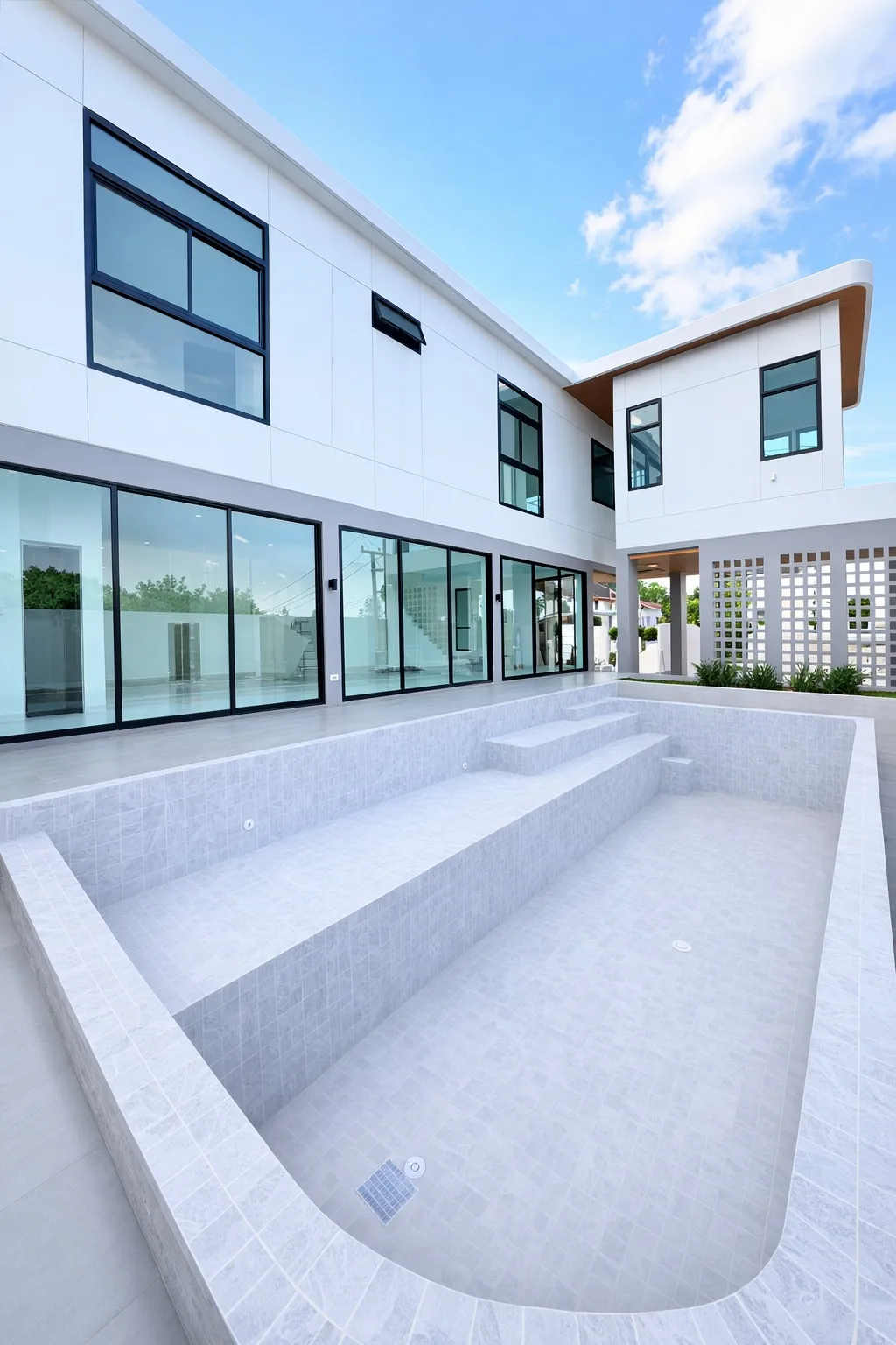 3-bedroom villa, 300 sqm