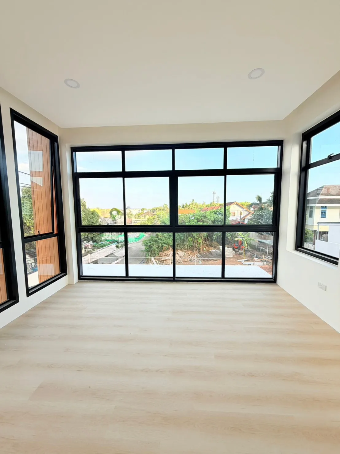 3-bedroom villa, 300 sqm
