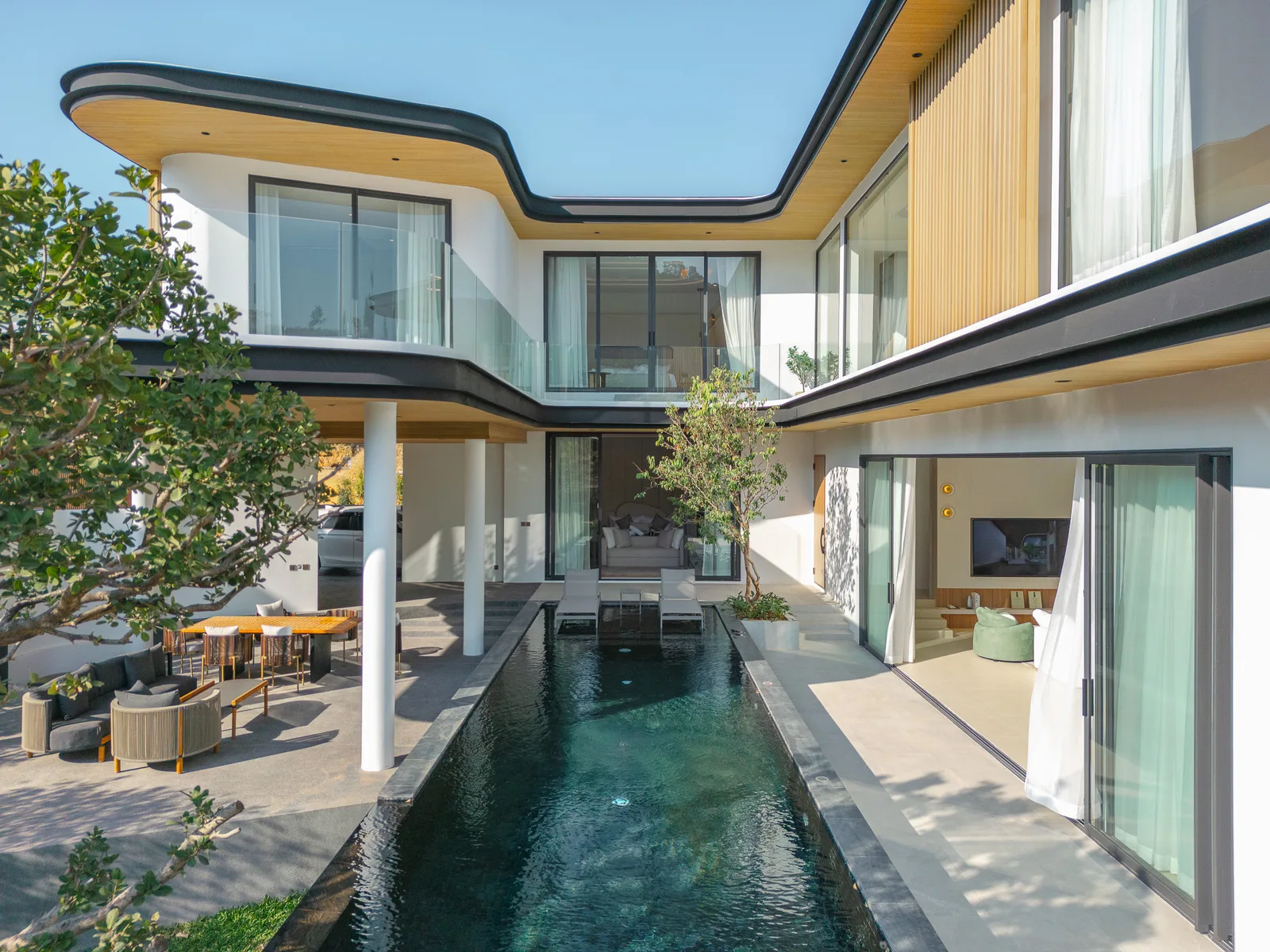 5-bedroom villa, 631 sqm
