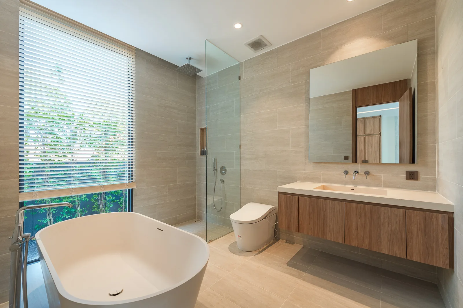 5-bedroom villa, 631 sqm