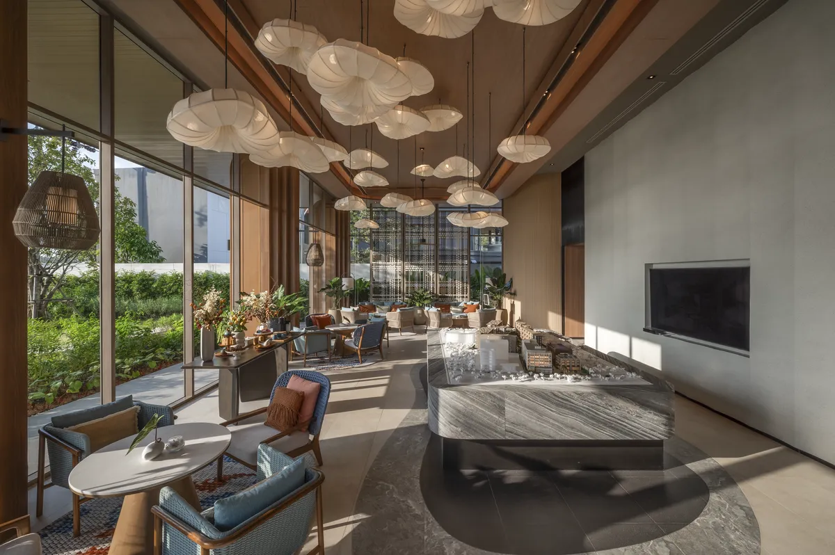 2-bedroom condo, 83 sqm