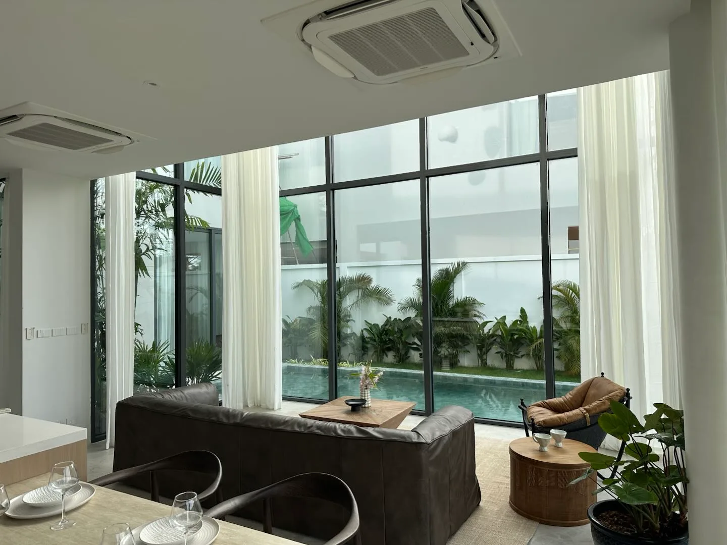 4-bedroom villa, 304 sqm